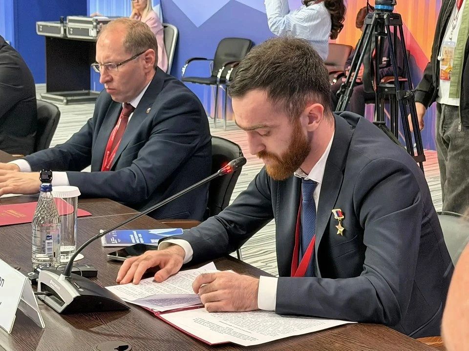 Темирлан Абуталимов принял участие в панельной дискуссии в рамках трека «Культура и общество»